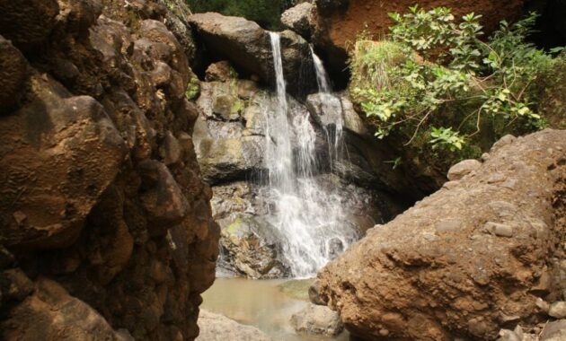 Air Terjun Seribu Batu Jogjakarta